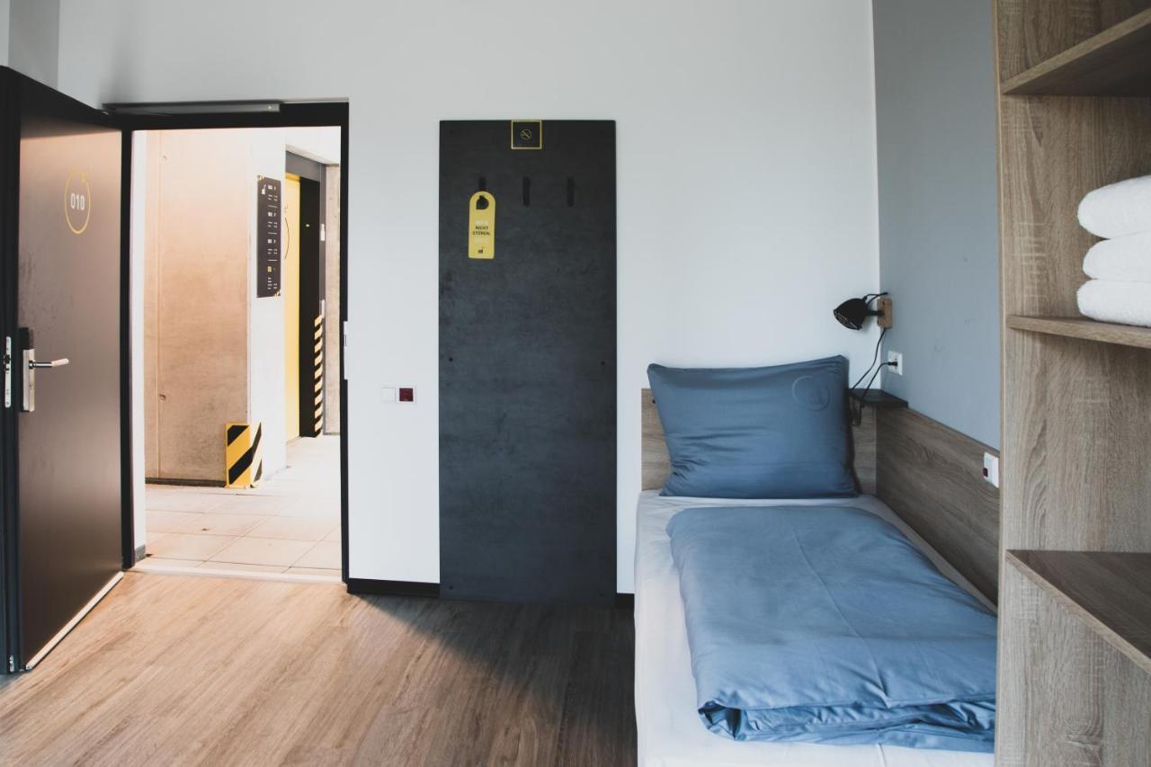 Das Schlafwerk Stuttgart-Nord Volldigitales Hotel-Self-Check In - Keine Rezeption-Lowbudget-Cashless Korntal-Münchingen Εξωτερικό φωτογραφία